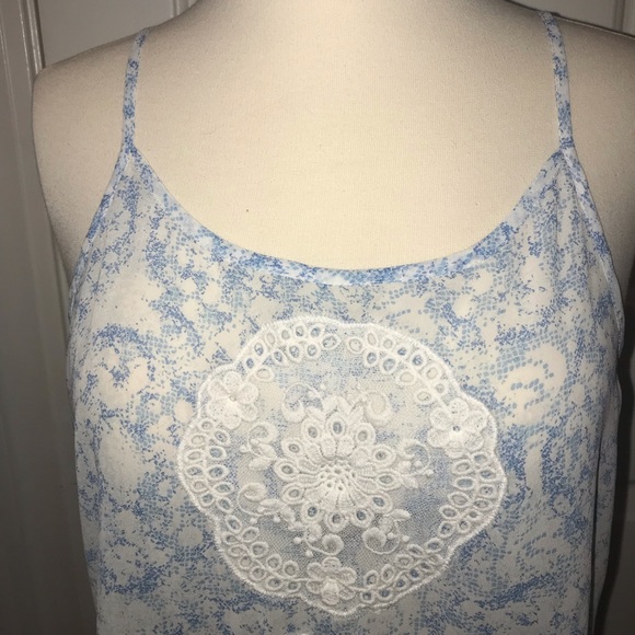 Frenchi blue and white tank top - Picture 4 of 6